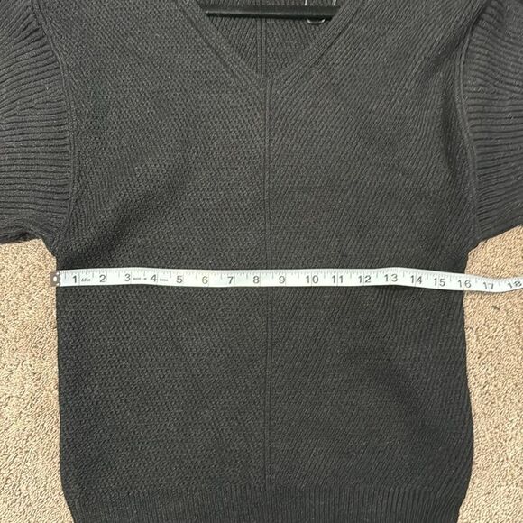 White Birch V neck sweater super soft balloon sleeves size M - Picture 7 of 8